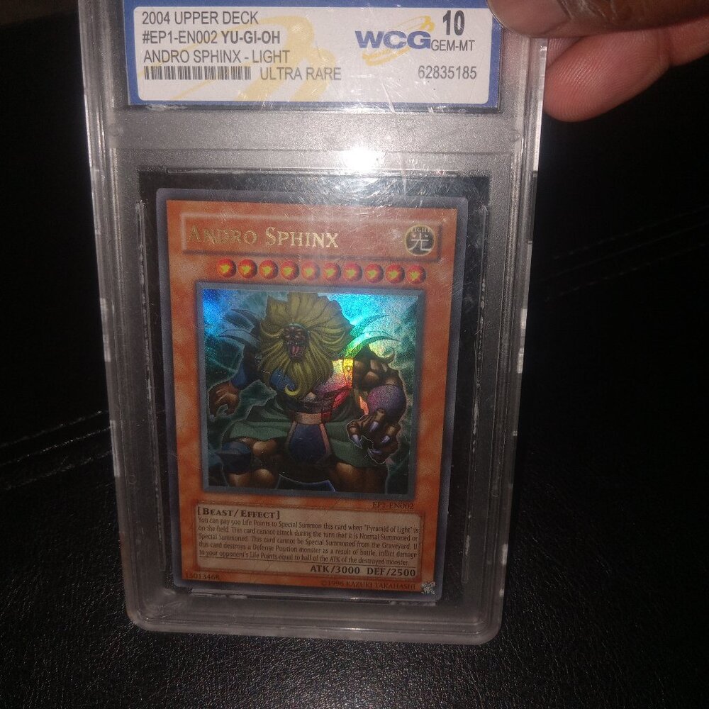2004 UPPER DECK ANDRO SPHINX- LIGHT ULTRA RARE 62835185